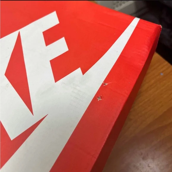 Nike Air Max 97 Metallic Gold - Picture 10 of 12